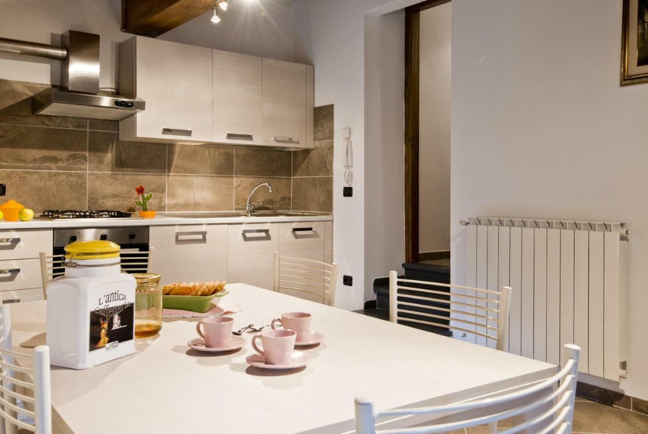 보르고 아 모짜노 Le Casine Del Borgo B&B 외부 사진
