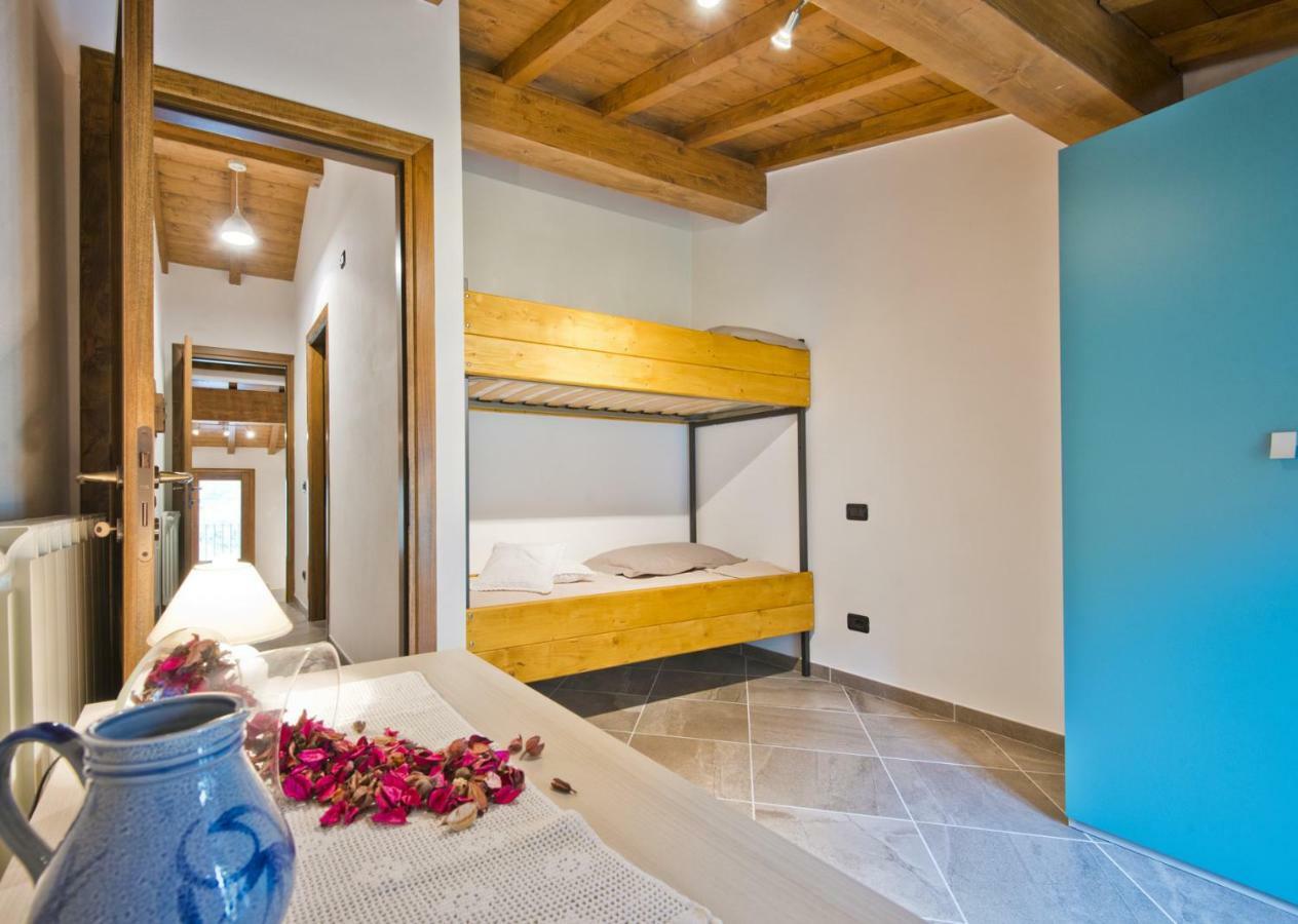 보르고 아 모짜노 Le Casine Del Borgo B&B 외부 사진