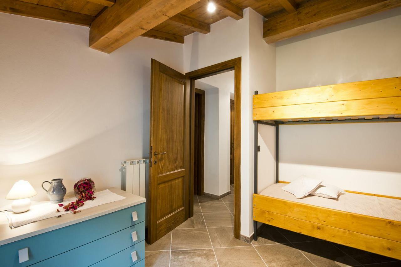 보르고 아 모짜노 Le Casine Del Borgo B&B 외부 사진