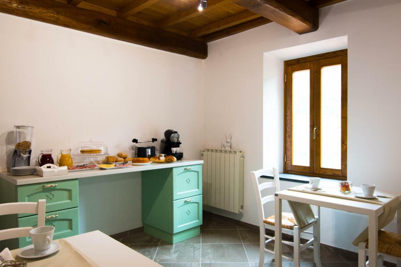 보르고 아 모짜노 Le Casine Del Borgo B&B 외부 사진